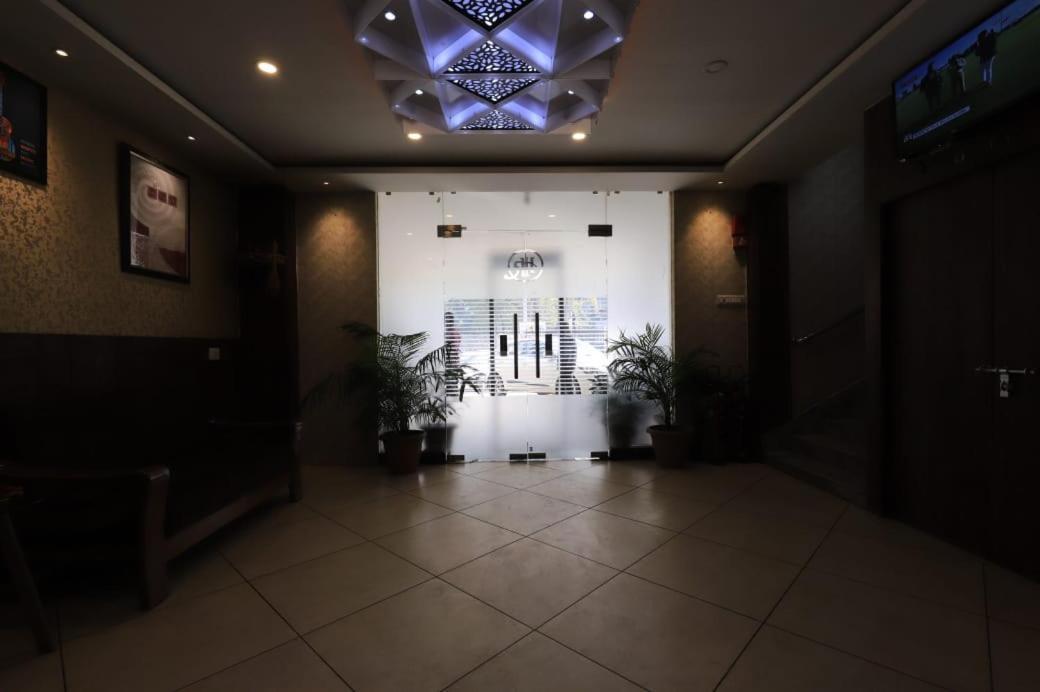 拉什米酒店 古瓦哈提 外观 照片